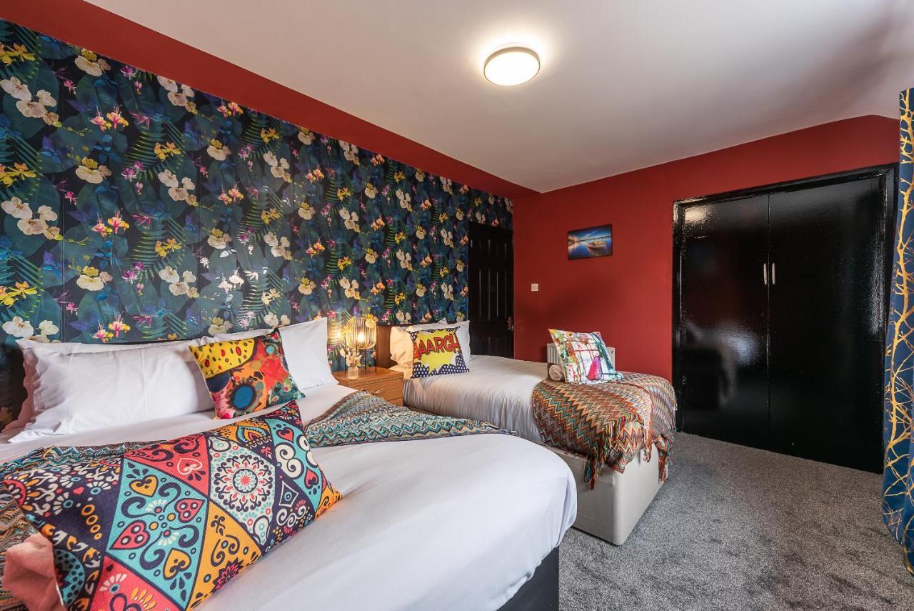 J'S Home Away From Home Fresh 2 Bedroom Garden Parking Кингстон-апон-Халл Экстерьер фото